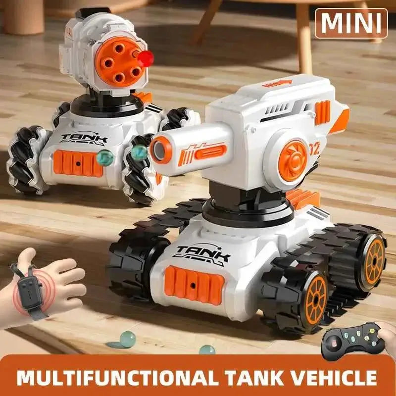 4WD Remote Control Tank Spray Fog a High Speed  Off-Road, All Terrain