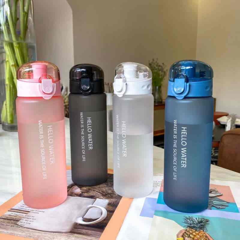 Plastic Water Bottle 780ml Plastic Water Bottle, It's really important to keep hydrated, Made of durable plastic